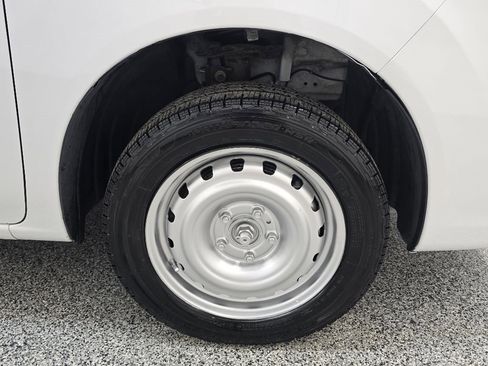 Used 2020 Nissan NV200 SV w/ Back Door Glass Package image 24