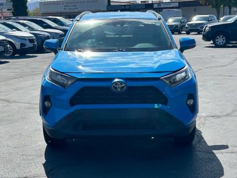 Used 2021 Toyota RAV4 XLE AWD/4WD image 10