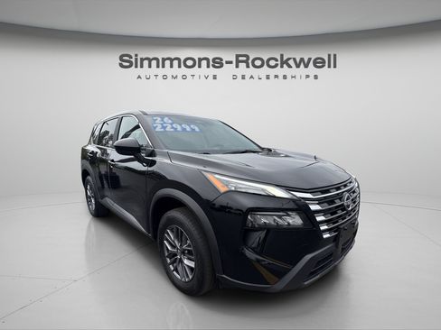 Used 2026 Nissan Rogue SV AWD/4WD image 5