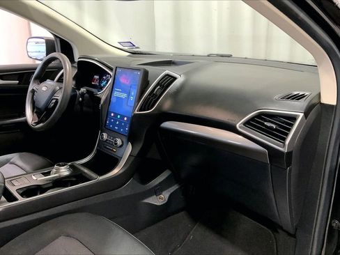 Used 2021 Ford Edge SE FWD image 28
