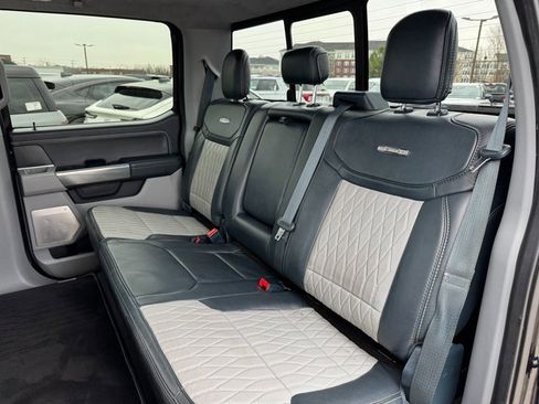 Used 2021 Ford F150 Limited image 18