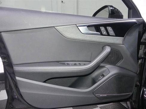 Used 2022 Audi A4 2.0T Premium Plus image 17