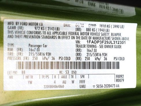 Used 2018 Ford Focus SE w/ SE Appearance Package image 54