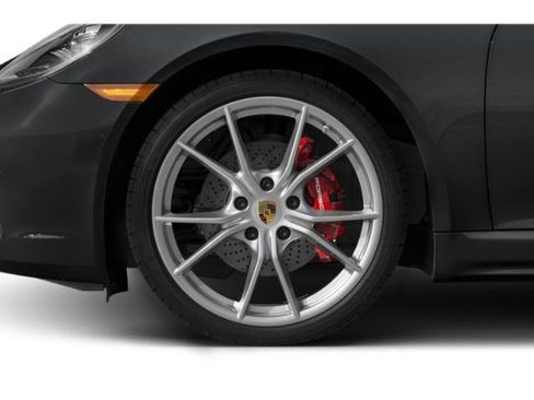 Used 2019 Porsche 718 Cayman S RWD image 11