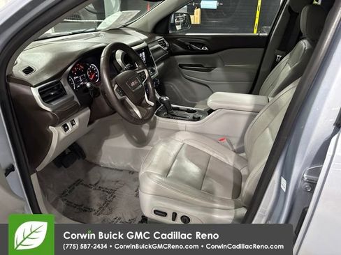 Used 2017 GMC Acadia SLT FWD image 11