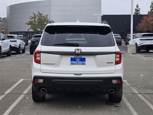 Used 2019 Honda Passport Touring image 5