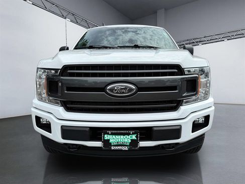 Used 2020 Ford F150 XLT w/ Equipment Group 302A Luxury AWD/4WD image 12