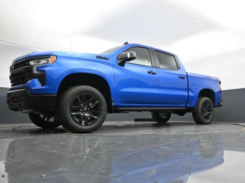 Used 2025 Chevrolet Silverado 1500 LT Trail Boss w/ LT Trail Boss Premium Package image 10