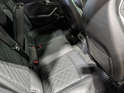 Used 2019 Audi S5 Premium Plus w/ Premium Plus image 24