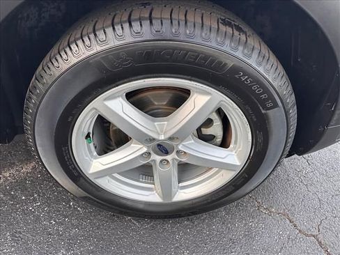 Used 2018 Ford Explorer 4WD image 14