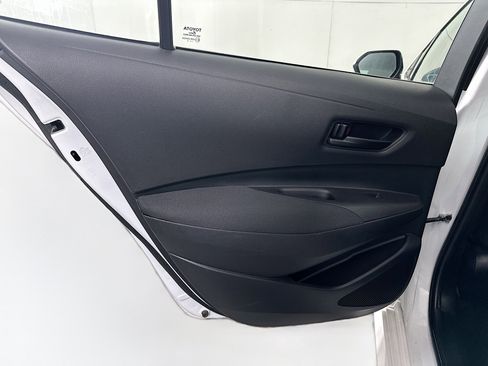 Used 2024 Toyota Corolla LE image 25