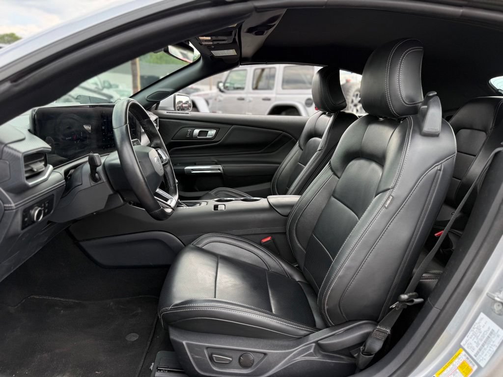 Certified 2025 Ford Mustang Premium RWD image 15