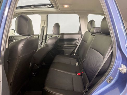 Used 2015 Subaru Forester 2.0XT Premium AWD/4WD image 11