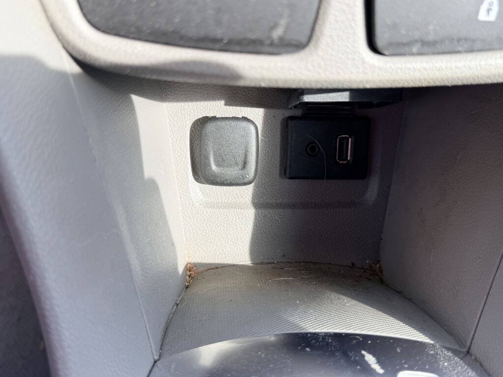 Used 2014 Buick Encore Leather FWD image 21