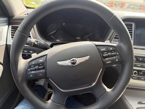 Used 2018 Genesis G80 5.0 Ultimate RWD image 17