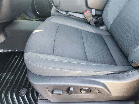 Used 2024 GMC Sierra 1500 SLE image 24