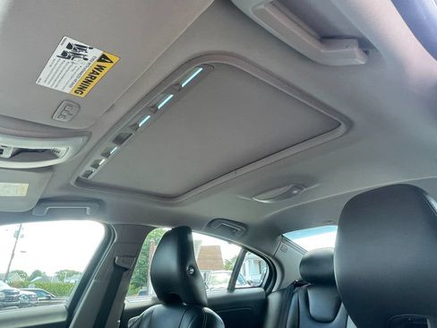 Used 2018 Volvo S60 T5 Inscription AWD/4WD image 25