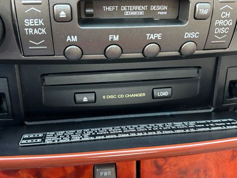 Used 2003 Lexus LS 430 RWD image 31