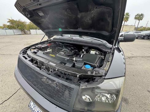 Used 2012 Nissan Titan S image 39