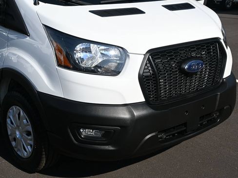 Used 2024 Ford Transit 250 Low Roof w/ Exterior Upgrade Package RWD image 30