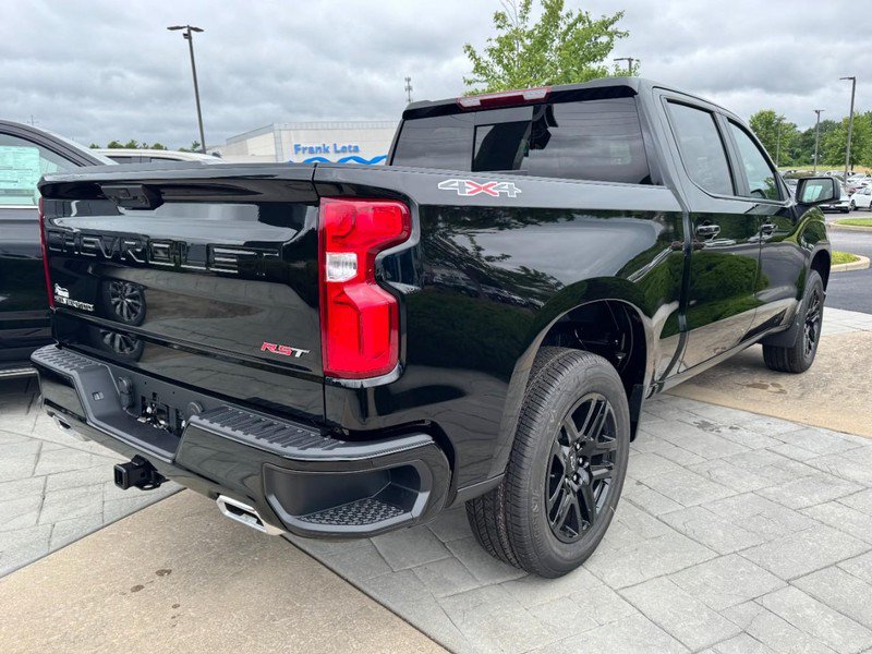 New 2026 Chevrolet Silverado 1500 RST w/ Convenience Package II AWD/4WD image 3