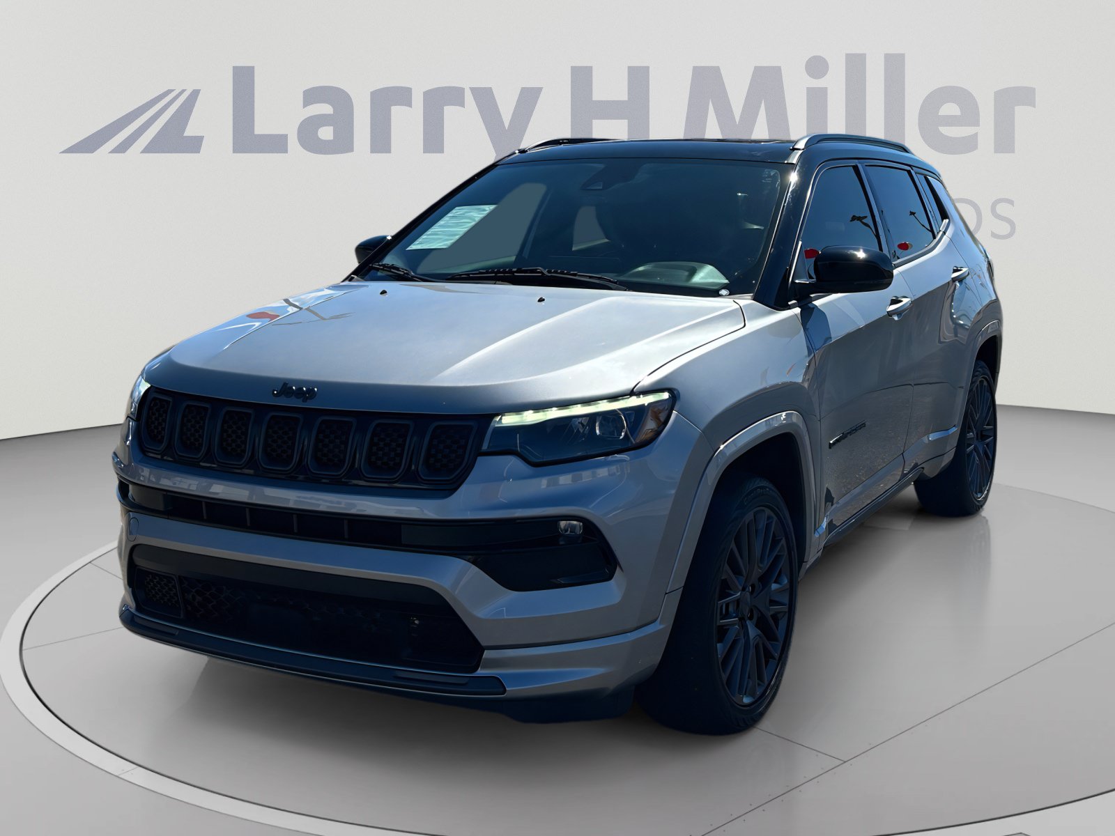 Used 2024 Jeep Compass Limited w/ High Altitude Package AWD/4WD image 1