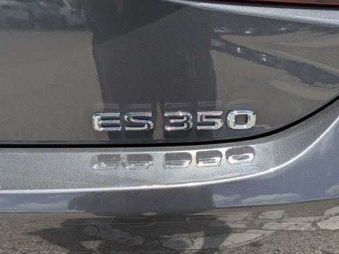 Used 2022 Lexus ES 350 Ultra Luxury w/ Accessory Package 2 FWD image 15