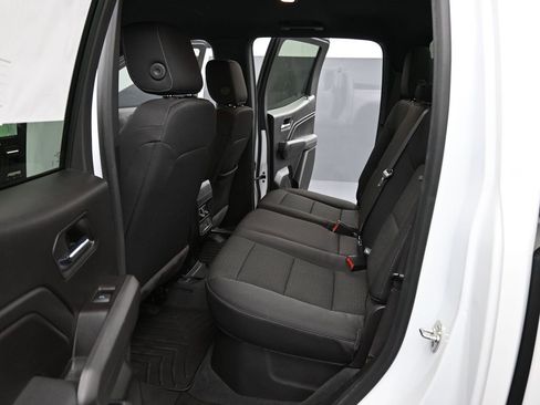 Used 2024 GMC Canyon Elevation w/ Convenience Package image 15