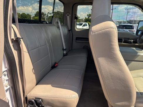 Used 2008 Ford F250 Lariat image 21