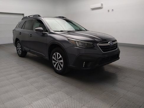 Used 2020 Subaru Outback Premium image 13