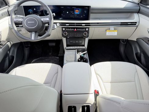 New 2026 Hyundai Tucson Limited image 7