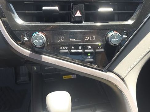 Used 2024 Toyota Camry XSE FWD image 21