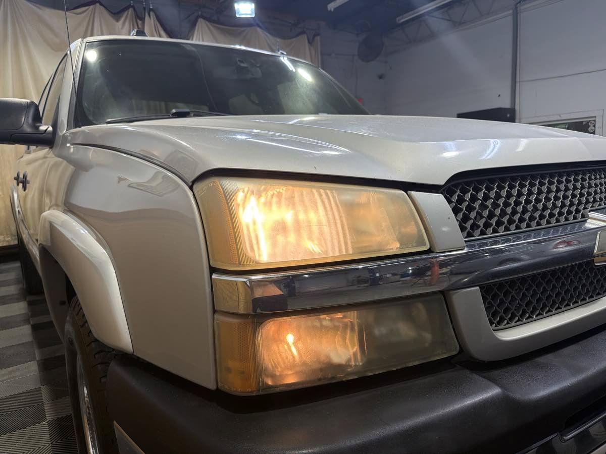 Used 2004 Chevrolet Silverado 1500 4x4 Crew Cab w/ Z71 Convenience Package 2 image 5