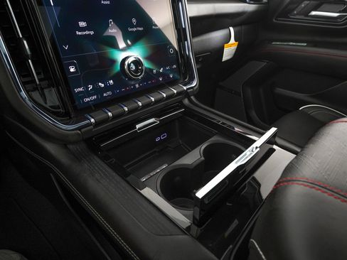 Used 2026 GMC Yukon XL AT4 Ultimate image 26