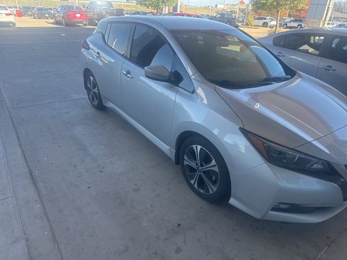 Used 2021 Nissan Leaf SV image 17