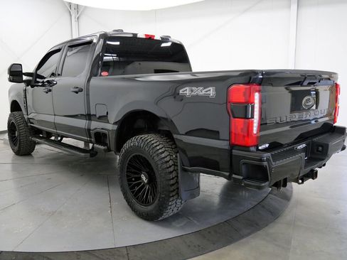 Used 2024 Ford F250 XLT w/ Black Appearance Package AWD/4WD image 5