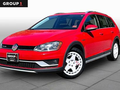 Used 2017 Volkswagen Golf Alltrack SE