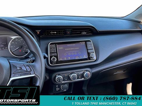 Used 2022 Nissan Kicks S image 6