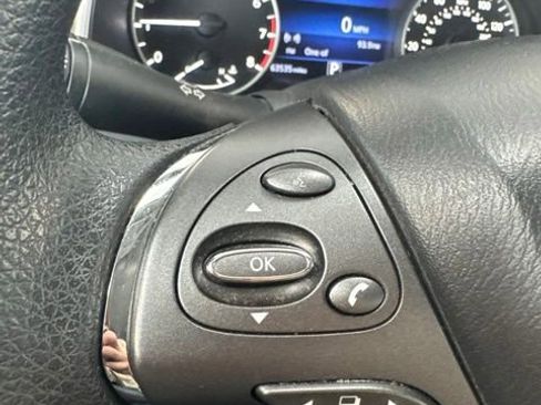 Certified 2019 Nissan Murano S w/ Cargo Package FWD image 3