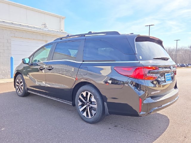 New 2026 Honda Odyssey EX-L image 3