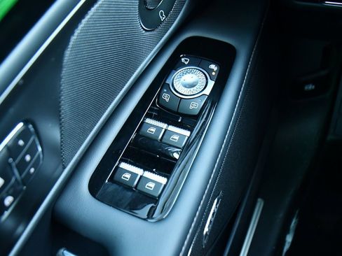 Used 2026 Lincoln Nautilus Premier w/ Equipment Group 102A image 24