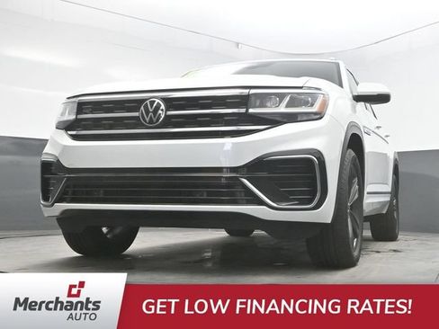 Used 2022 Volkswagen Atlas Cross Sport SEL R-Line AWD/4WD image 35