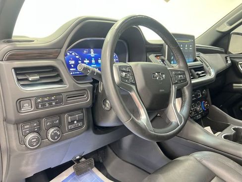 Used 2023 Chevrolet Suburban Z71 w/ Z71 Off-Road Package image 9