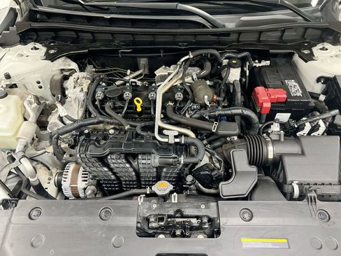 Used 2022 Nissan Altima 2.5 SR FWD image 24