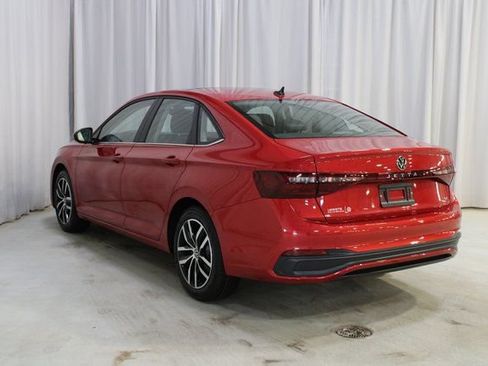 New 2026 Volkswagen Jetta SE FWD image 23