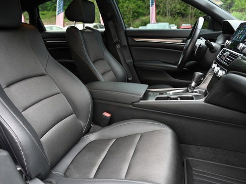 Used 2022 Honda Accord Sport image 16