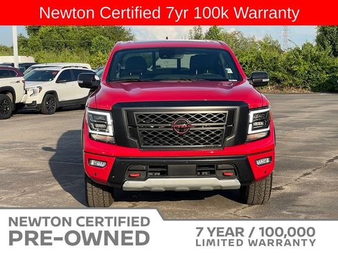Used 2024 Nissan Titan PRO-4X w/ Pro-4x Convenience Package AWD/4WD image 3