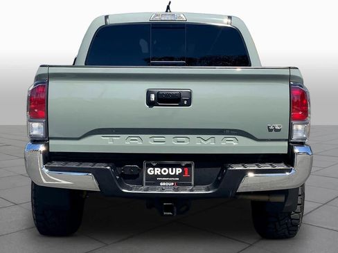 Used 2023 Toyota Tacoma TRD Off-Road image 4