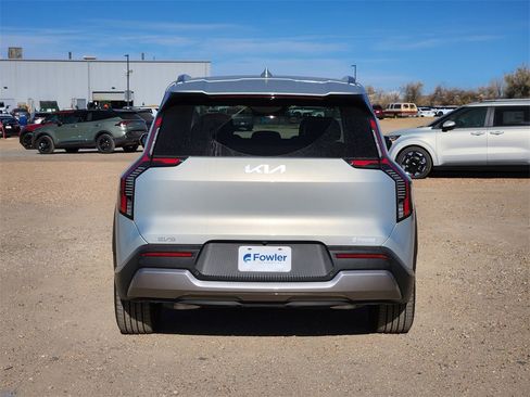 New 2026 Kia EV9 Wind image 12