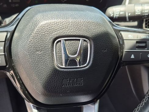 Used 2024 Honda Civic EX-L image 27